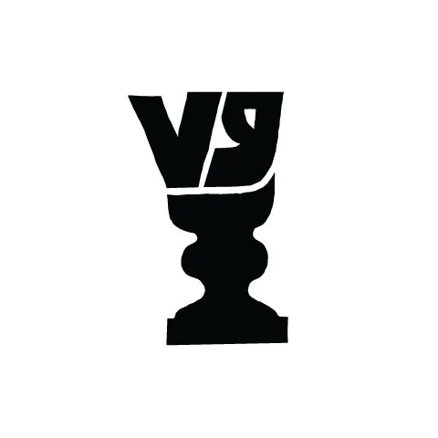 Logo: V9