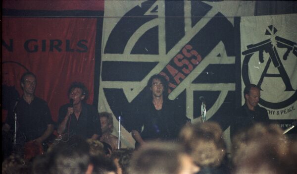 Crass. The Sound of Free Speech. (Historia Reality Asylum)